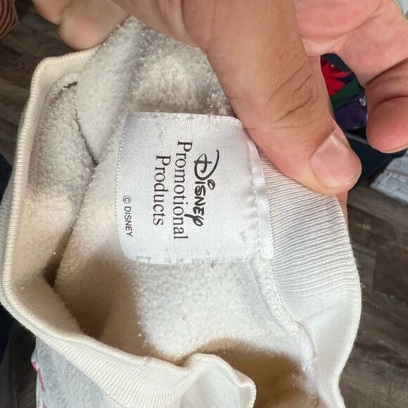 Vintage Hakuna Matata Disney Sweatshirt - Picture 3 of 14